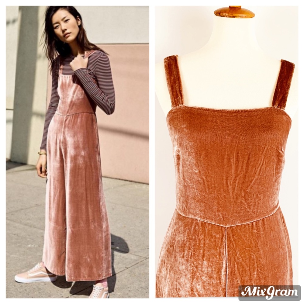 NEW Madewell Crushed Velvet wide leg jumpsuit - Picture 1 of 6